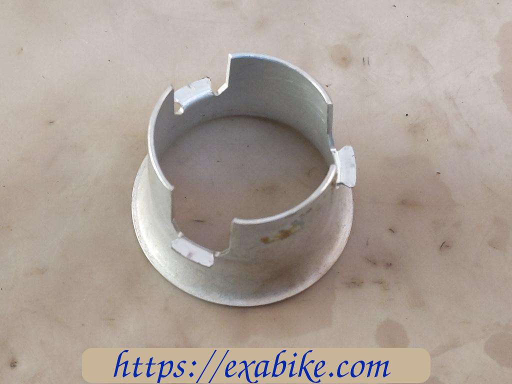 carburetor part Honda CBF 600 - photo 2