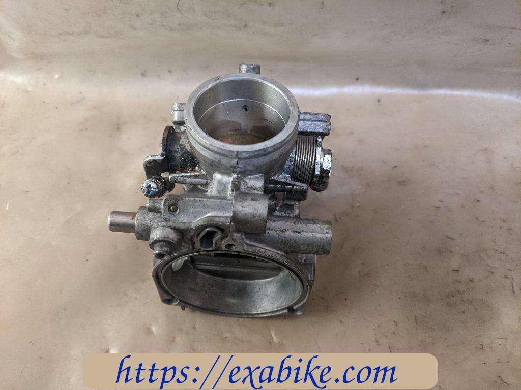 carburetor body, middle left Honda Hornet 600 - photo 2