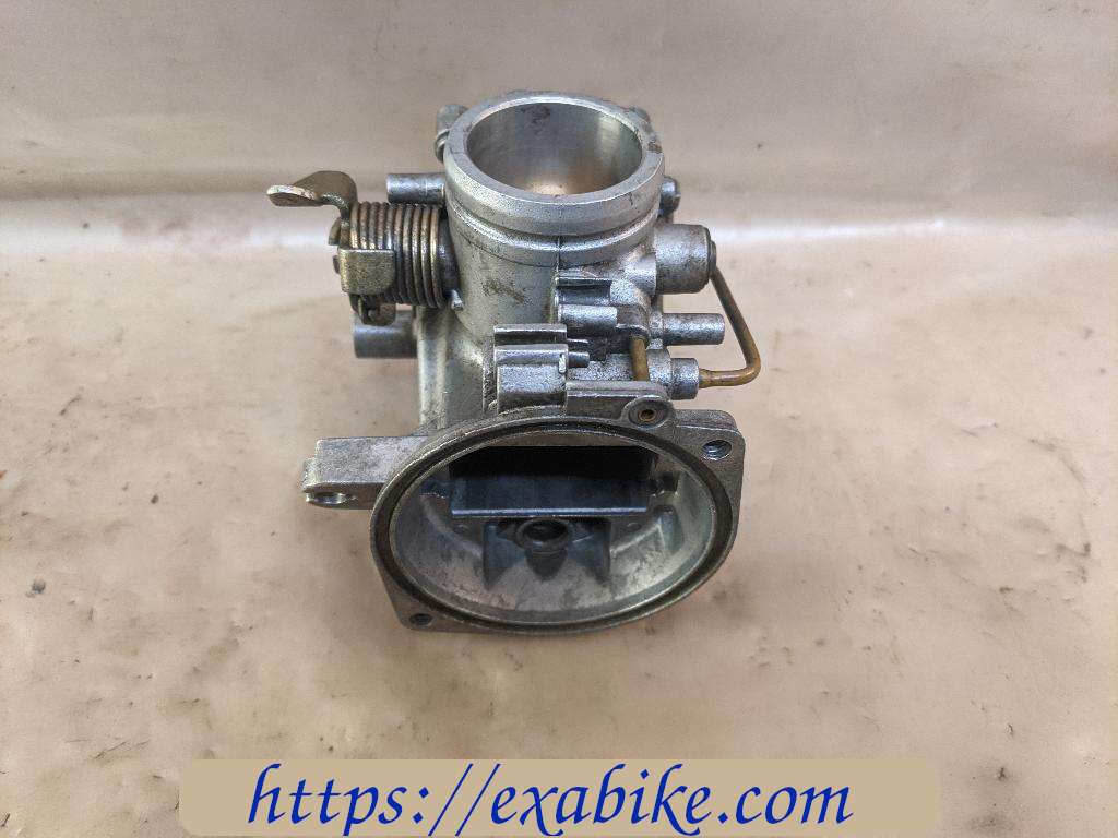 carburetor body, right Suzuki GSE 500 - photo 2