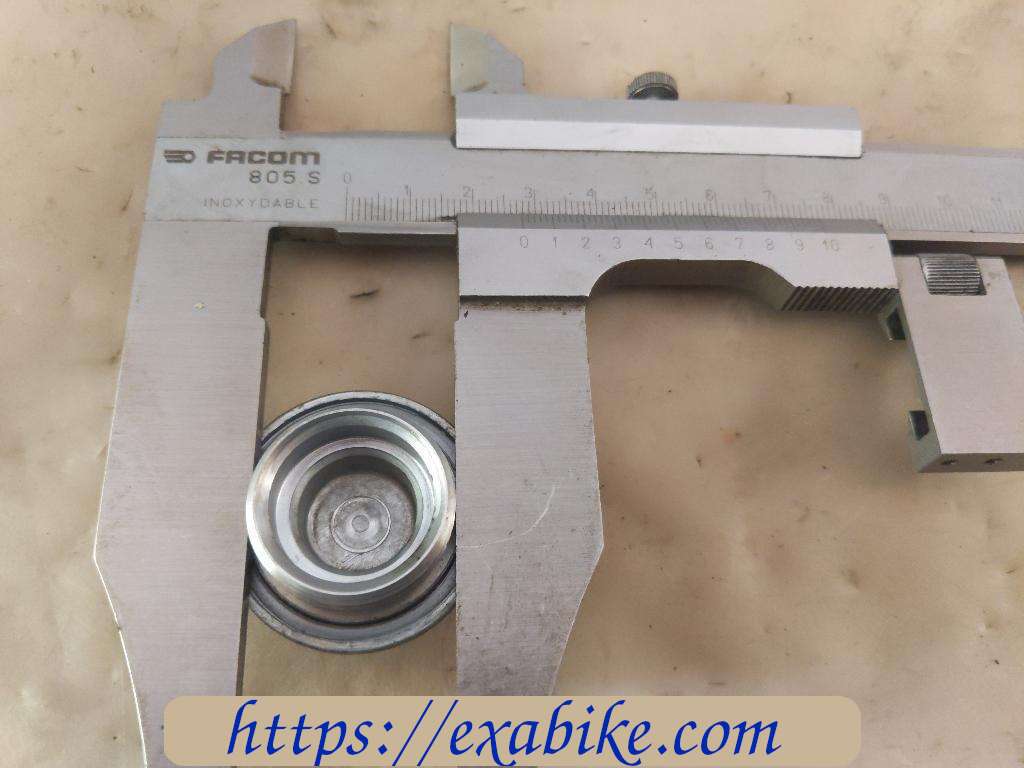 oil cap Piaggio Zip 50 - photo 3
