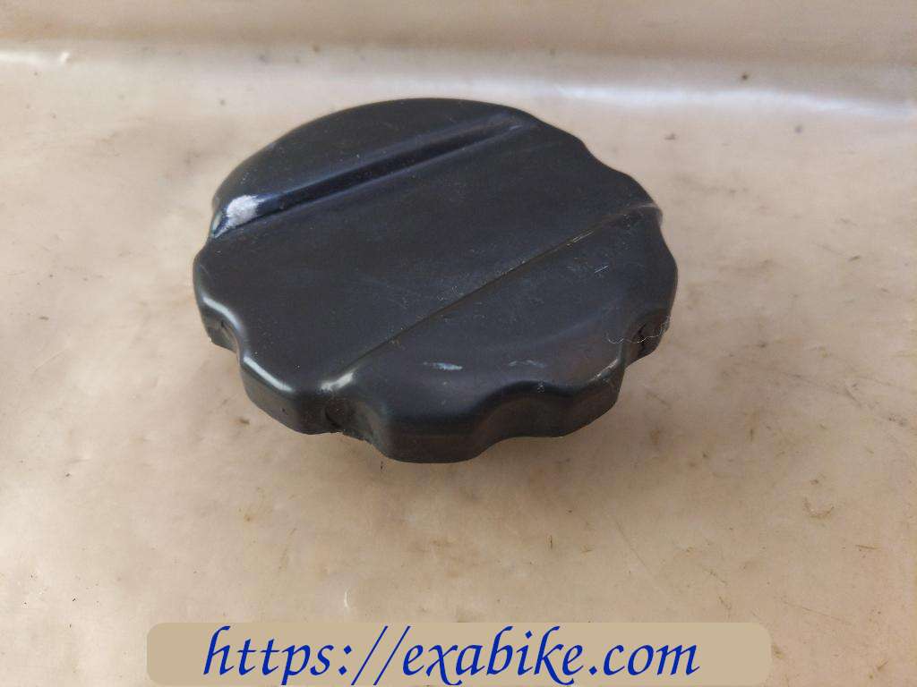 fuel tank cap Honda CX 500 - photo 1