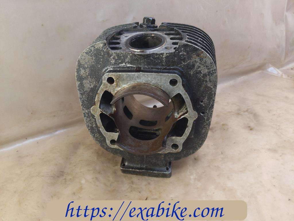 cylindre Yamaha YZ 400 - photo 5