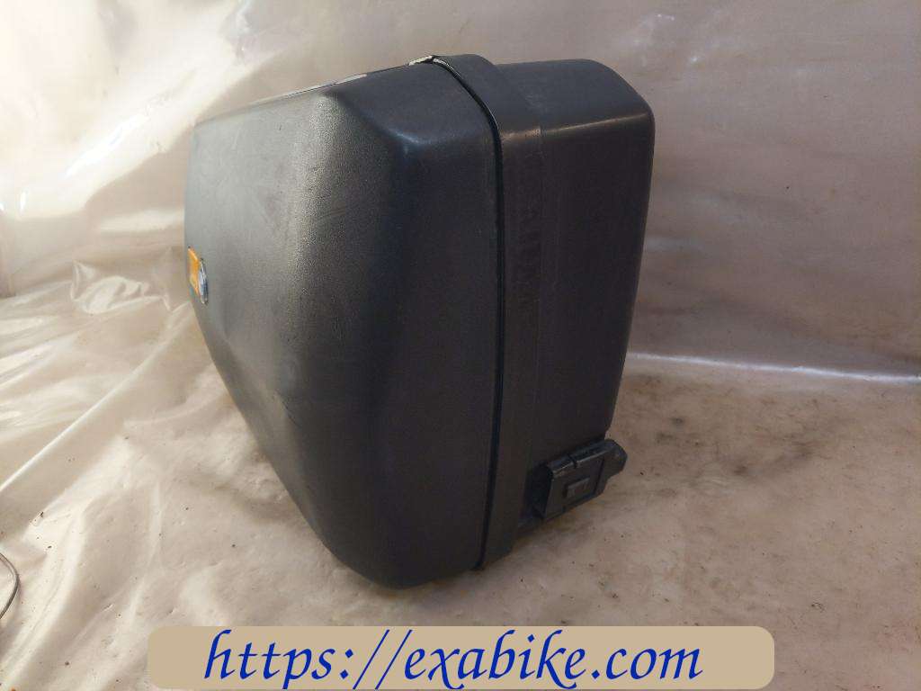 saddlebag, right BMW R80RT - photo 4
