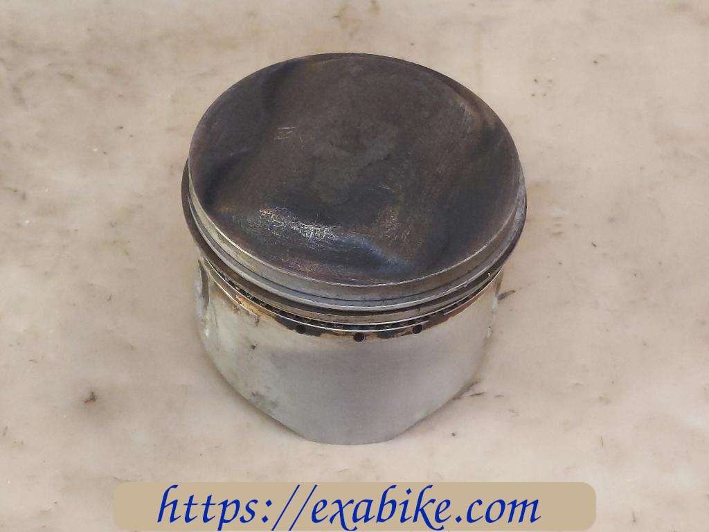 piston, right Honda CX 500 - photo 2