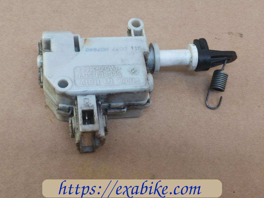 box locker Piaggio 400 MP3 - photo 1