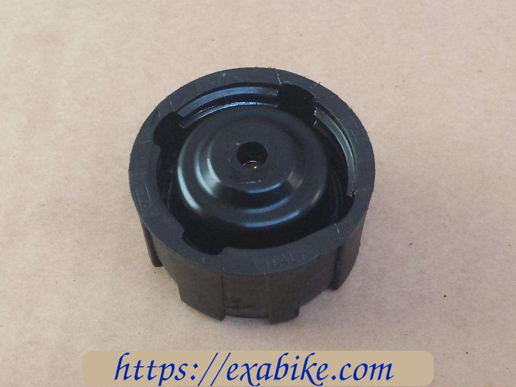 water reserve cap Piaggio 400 MP3 - photo 2
