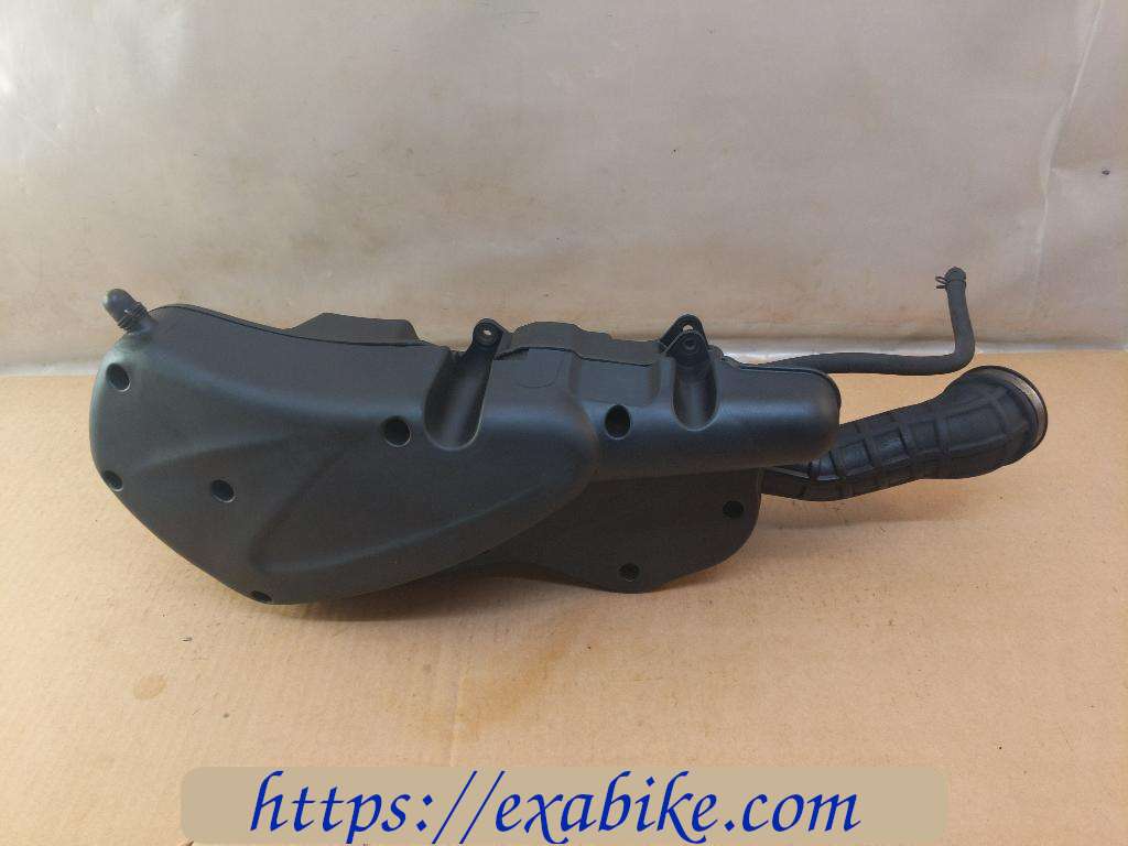 air cleaner box Piaggio 400 MP3 - photo 1