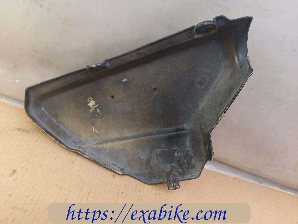 side cover, left Honda CX 500 - photo 2