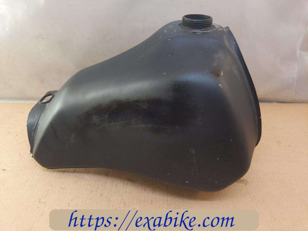 fuel tank Yamaha XT 550 - photo 1