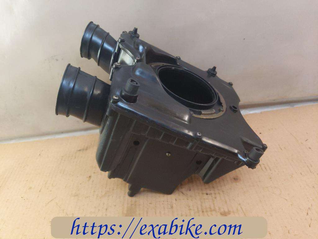 air cleaner box Honda CX 500 - photo 2