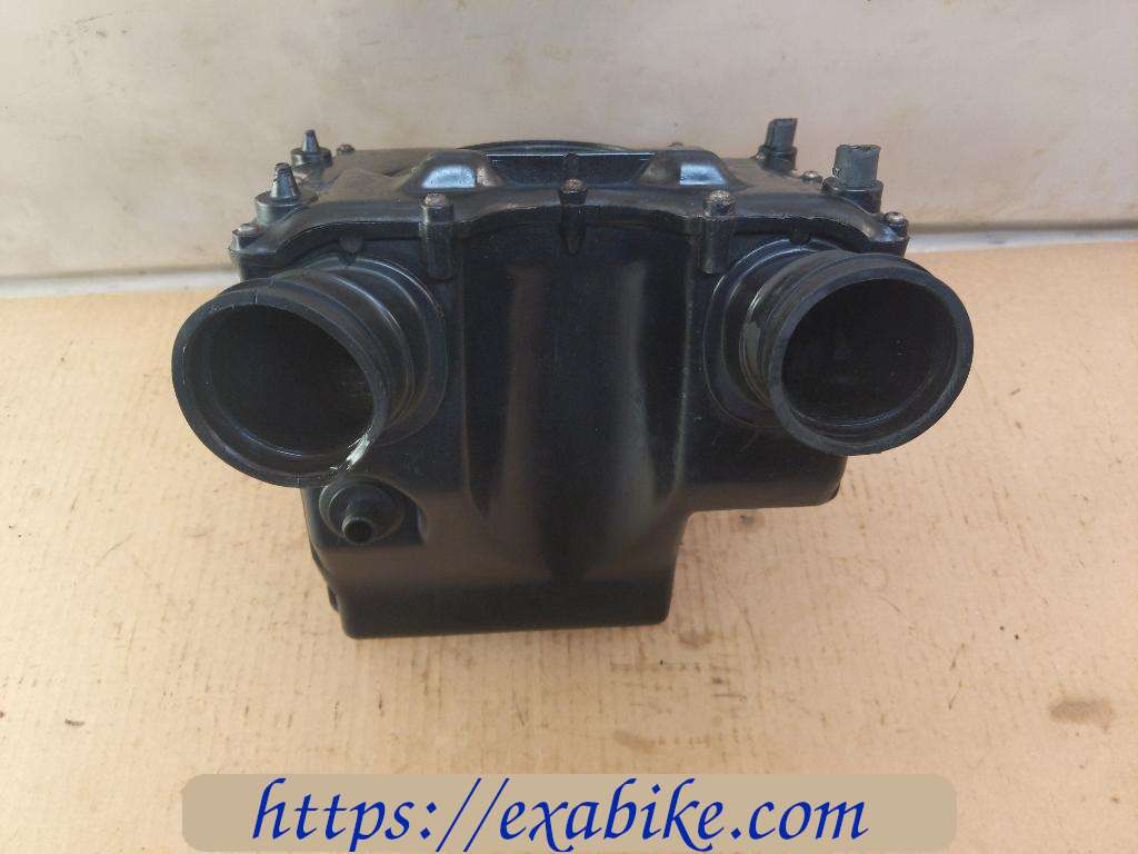air cleaner box Honda CX 500 - photo 3
