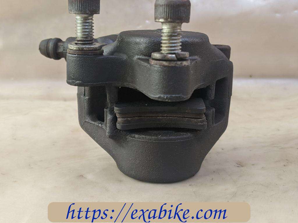 brake caliper, front Piaggio 125 Hexagon - photo 4