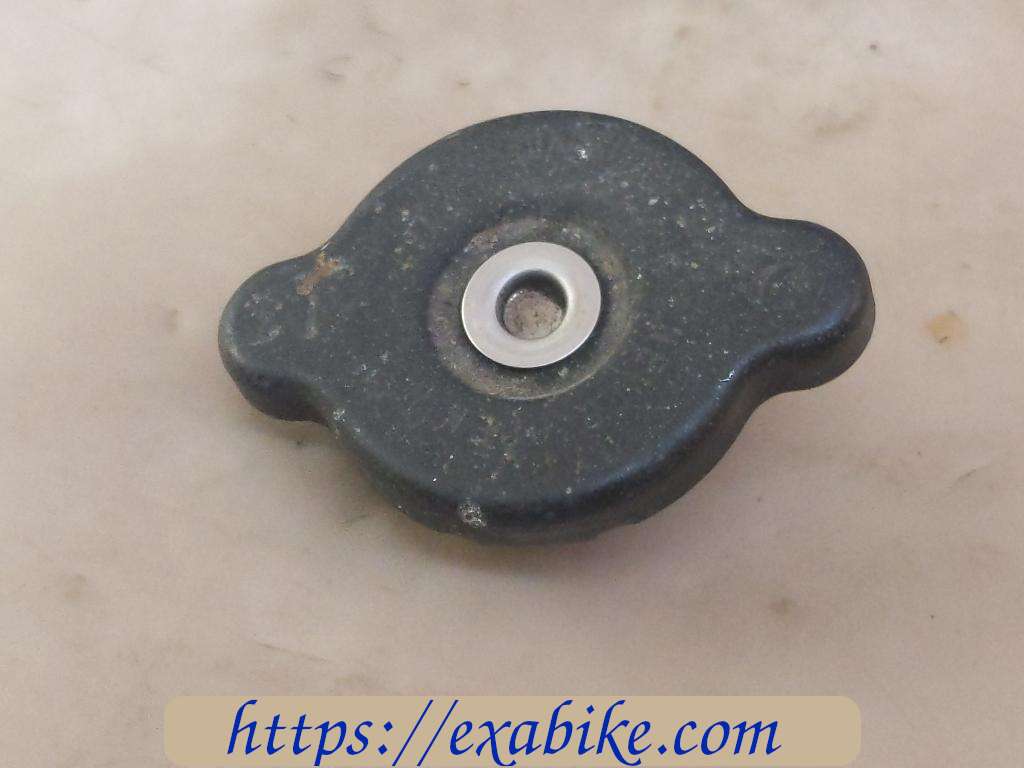 radiator cap Kawasaki ER-6 - photo 1