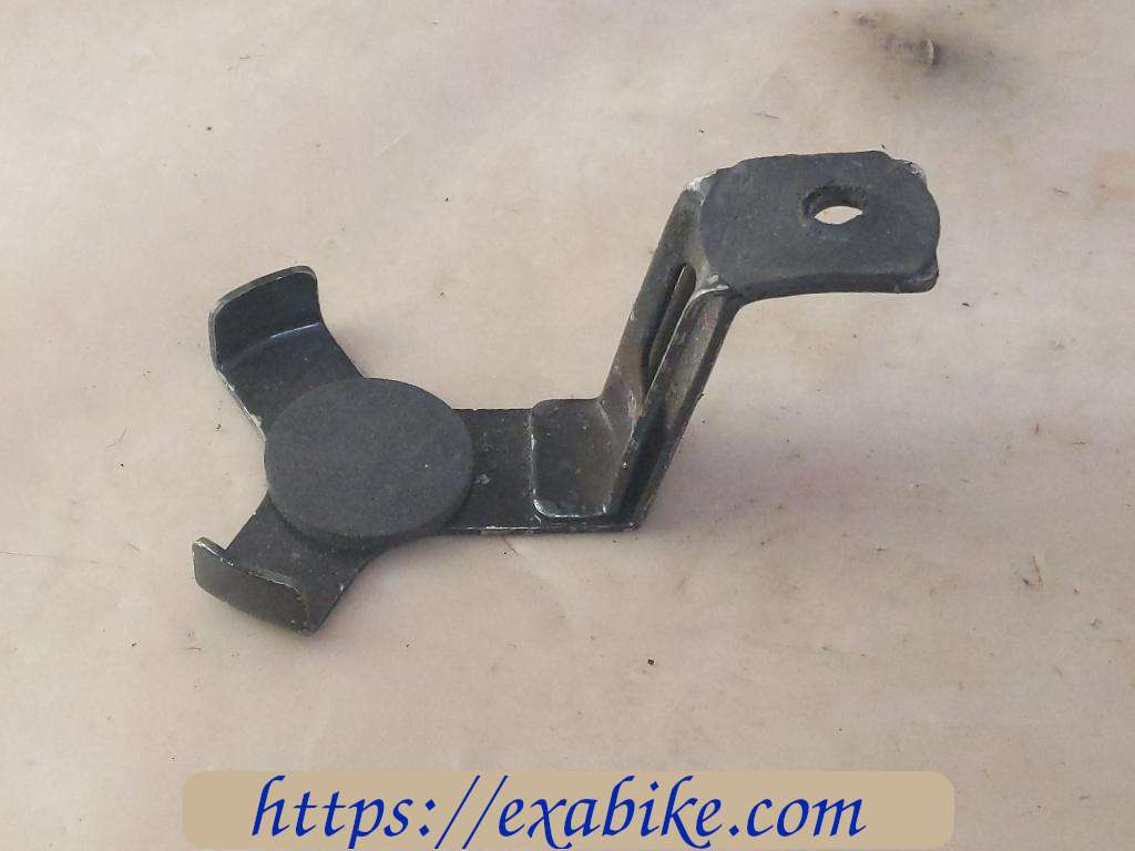 patte de fixation Yamaha FZ 750 - photo 2