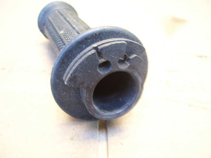 throttle grip Suzuki modele a identifier - photo 1