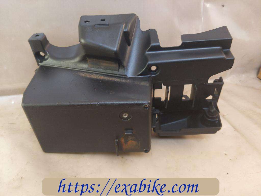 battery box Kawasaki ER-6 - photo 3