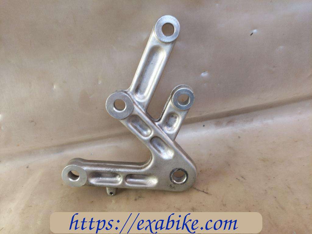 footrest plate, front right Triumph Daytona T595 - photo 2
