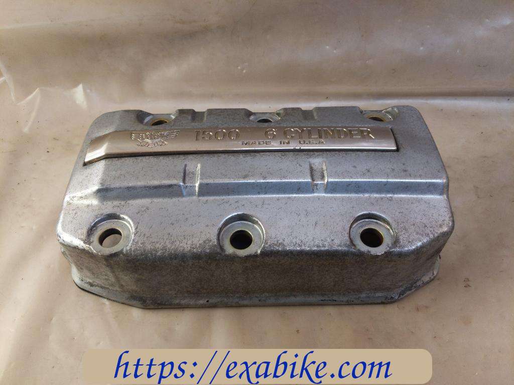 cylinder head cover, right Honda GL 1500 Goldwing - photo 1