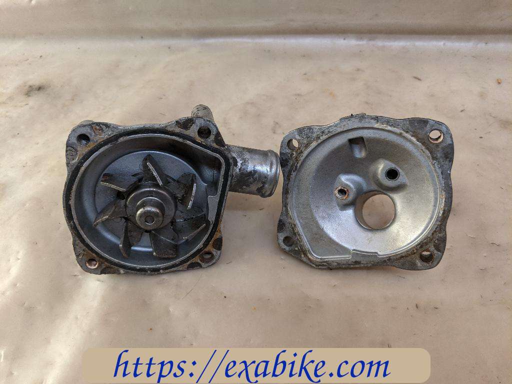 water pump Honda GL 1500 Goldwing - photo 4