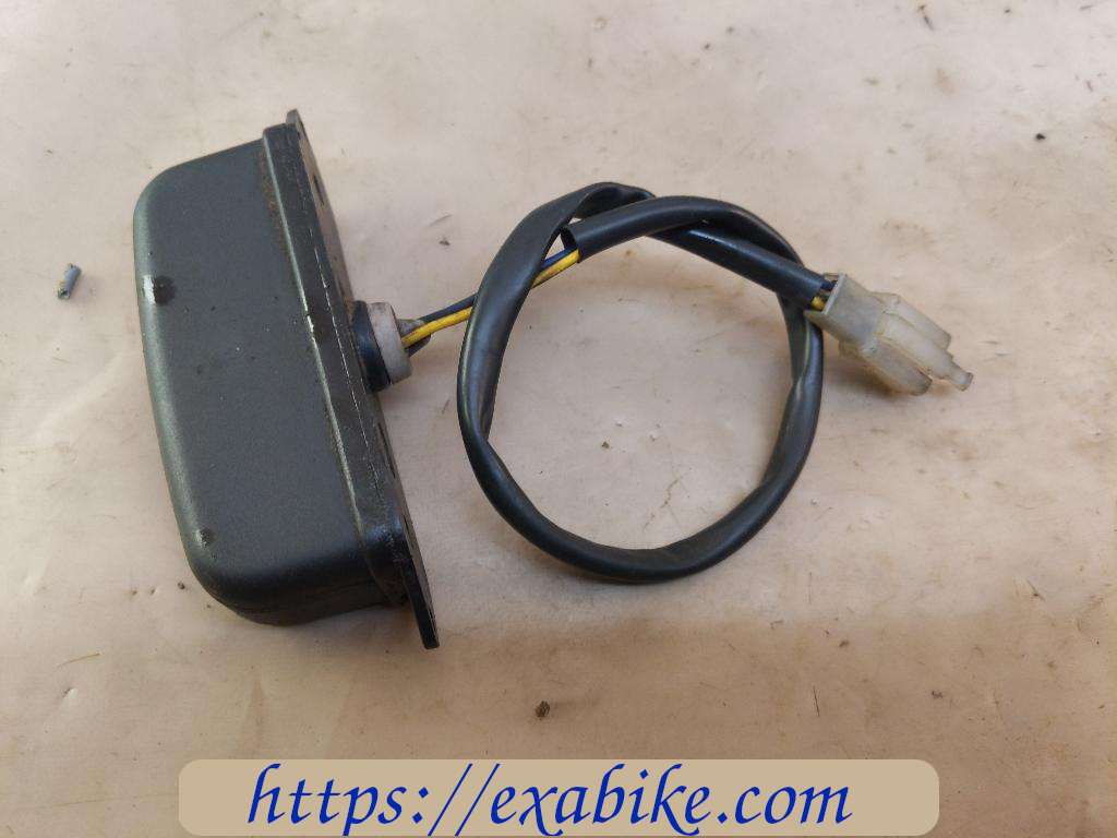 licence plate light Aprilia 125 Atlantic - photo 1