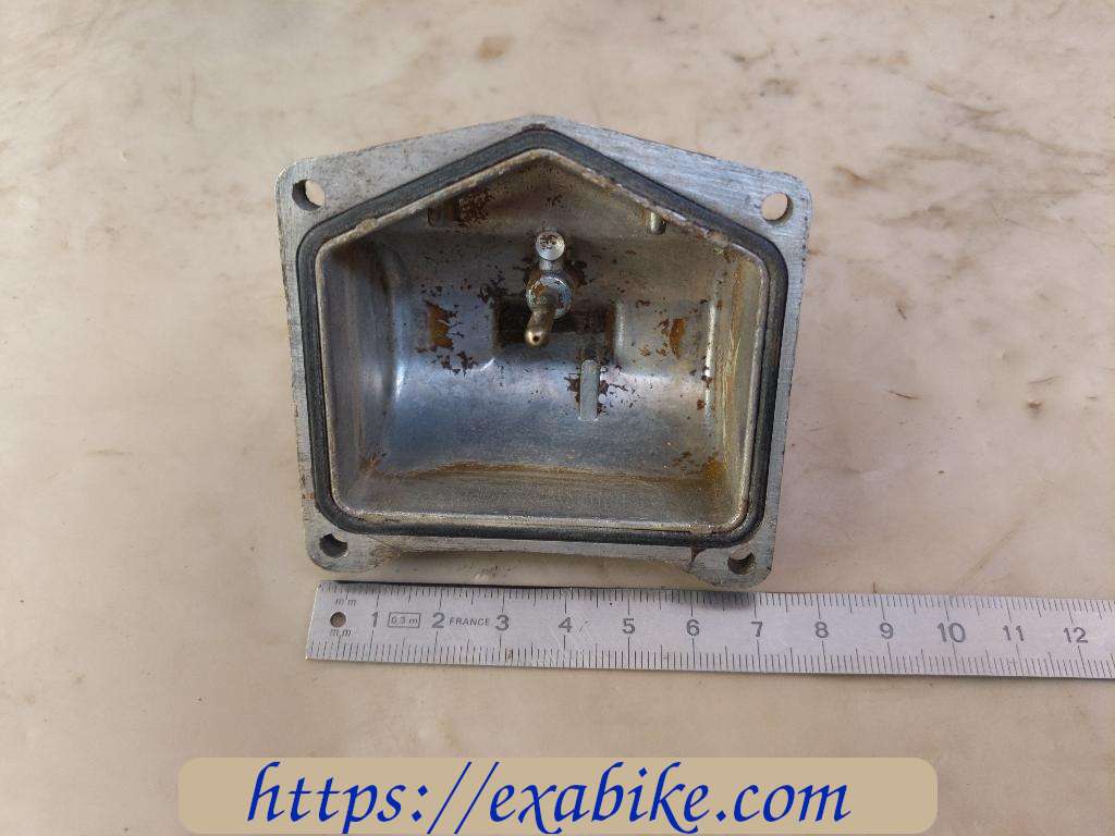 carburetor float chamber Honda CB 500 Four - photo 4