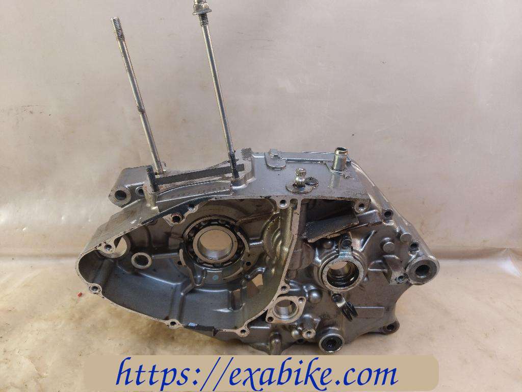 crankcase, left Suzuki RV 125 Van-Van - photo 1