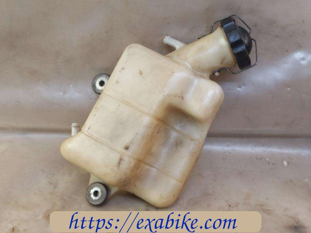 expansion tank Honda CX 500 - photo 1