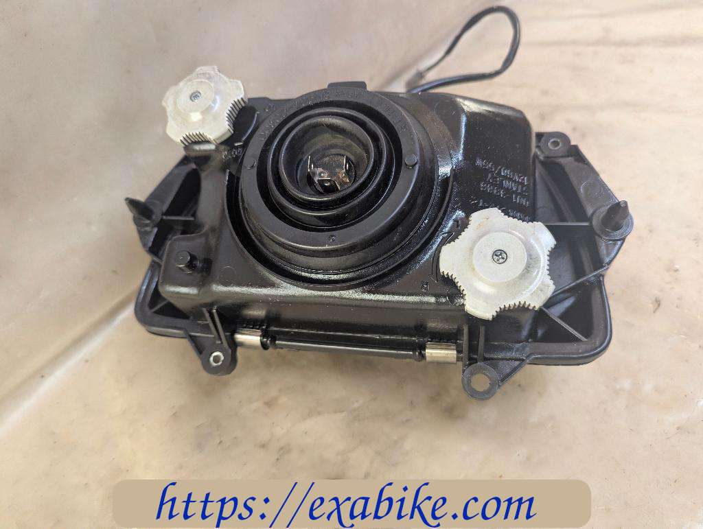 headlight Honda Deauville 650 - photo 5