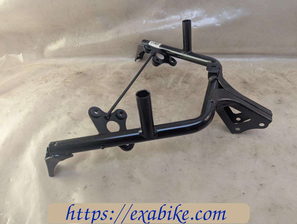 fairing bracket Honda Deauville 650 - photo 3
