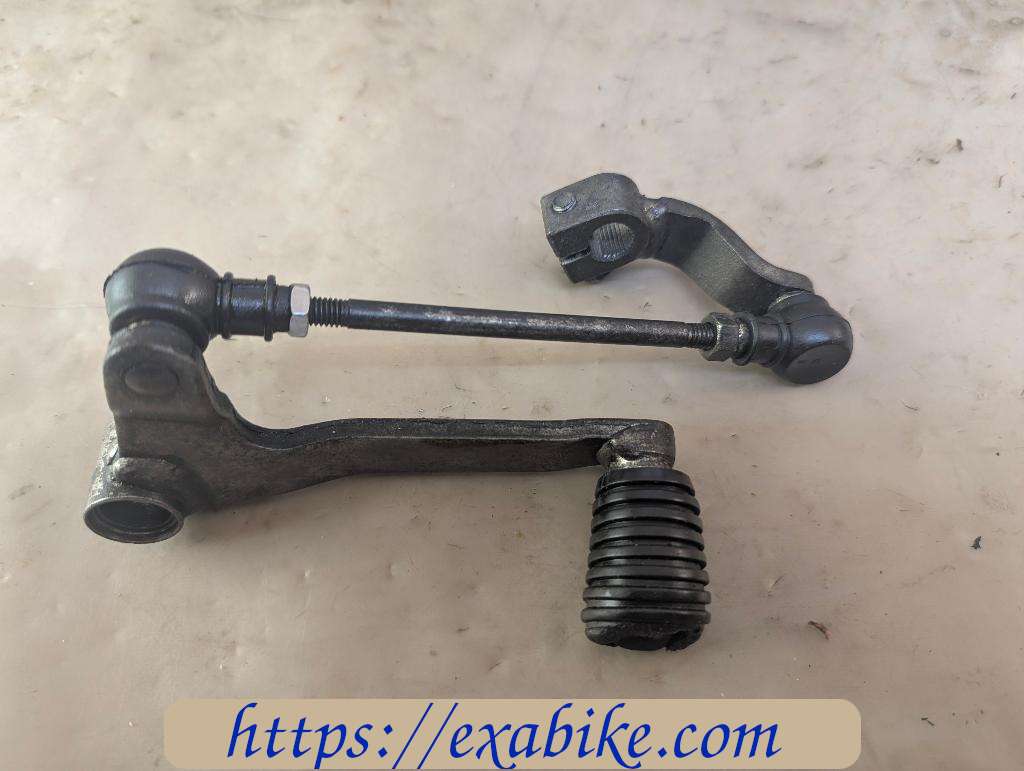gear change pedal Honda Deauville 650 - photo 1