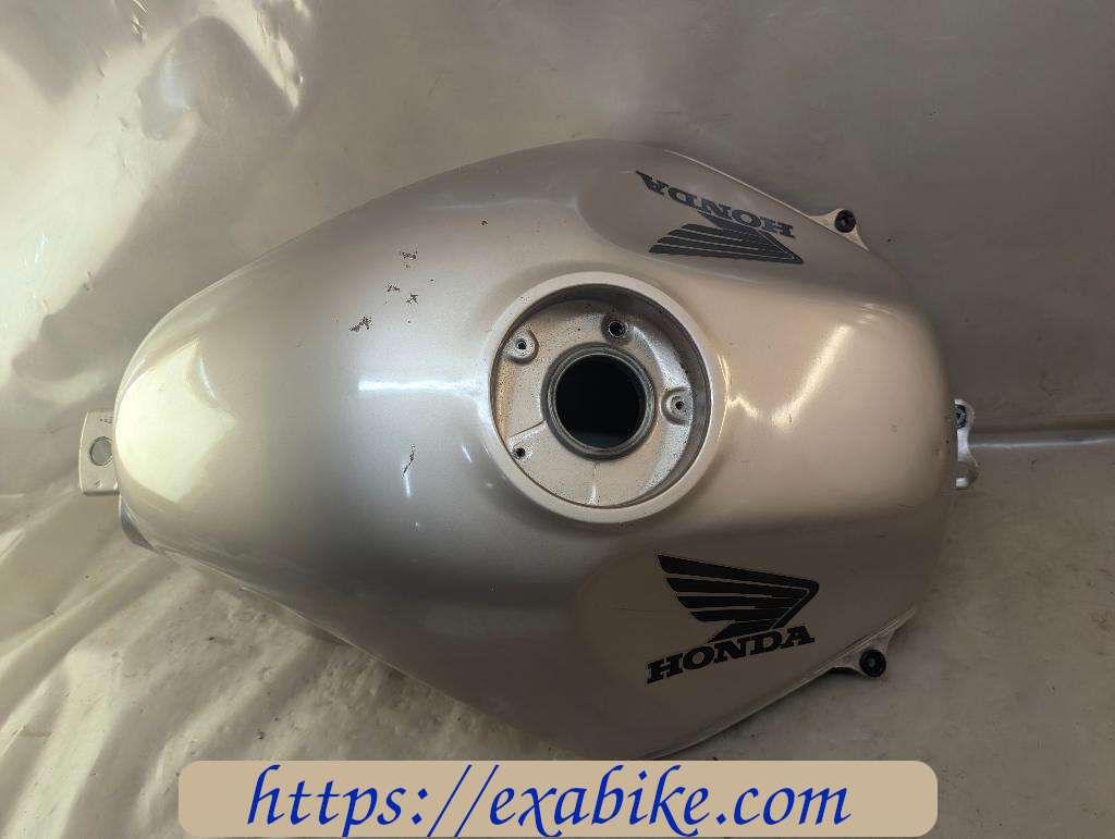 fuel tank Honda Deauville 650 - photo 2