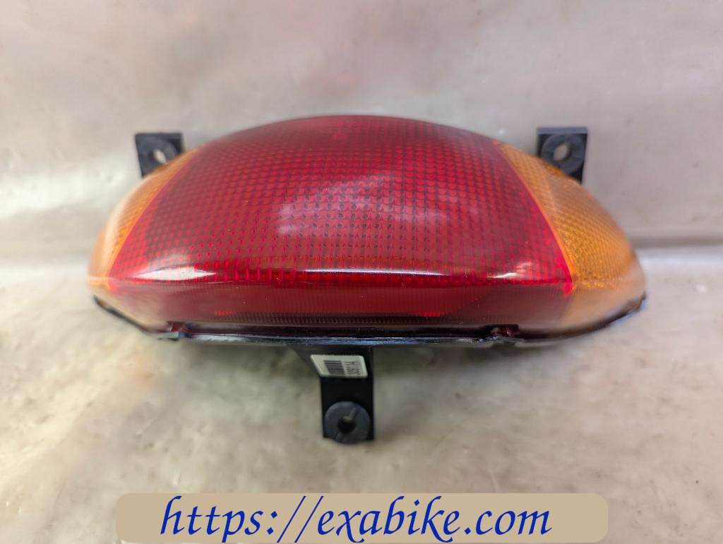 tail light Honda Deauville 650 - photo 1