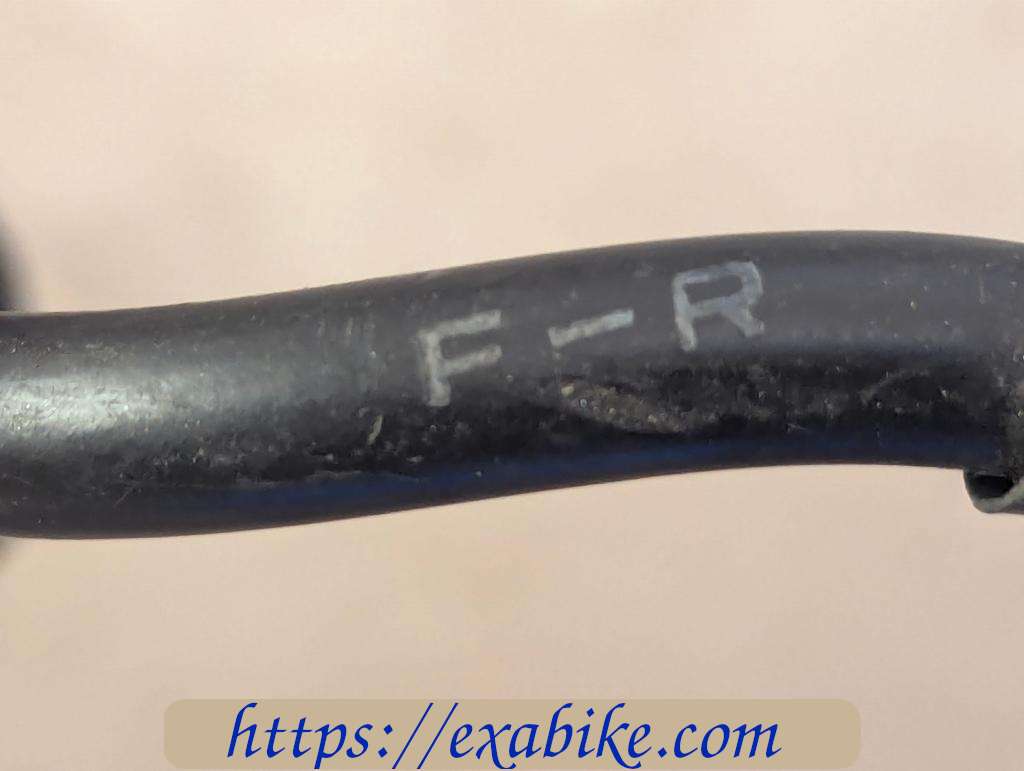 ignition cable, front right Honda Deauville 650 - photo 2