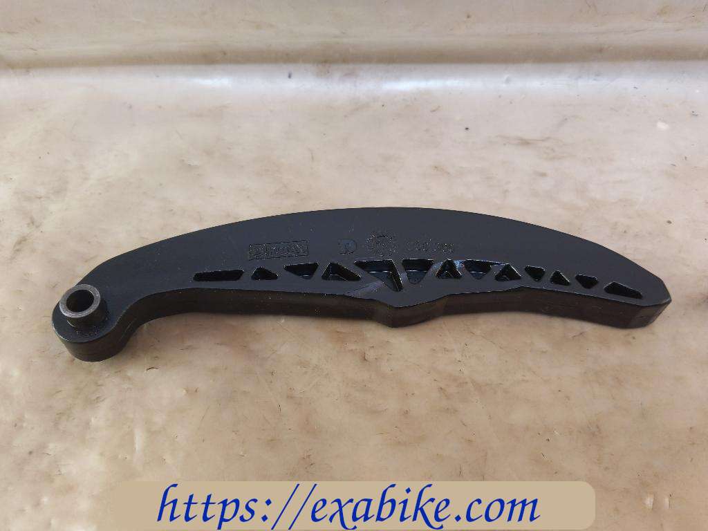 cam chain guid Aprilia ETV 1000 Caponord - photo 2