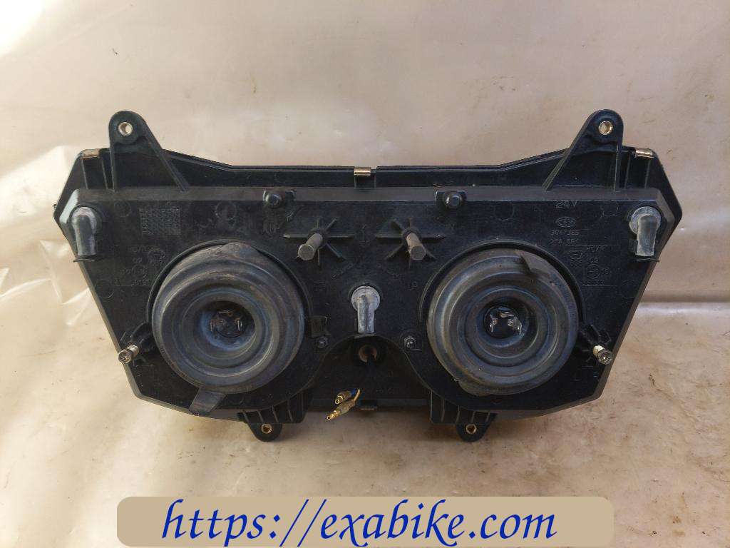 phare Aprilia ETV 1000 Caponord - photo 3