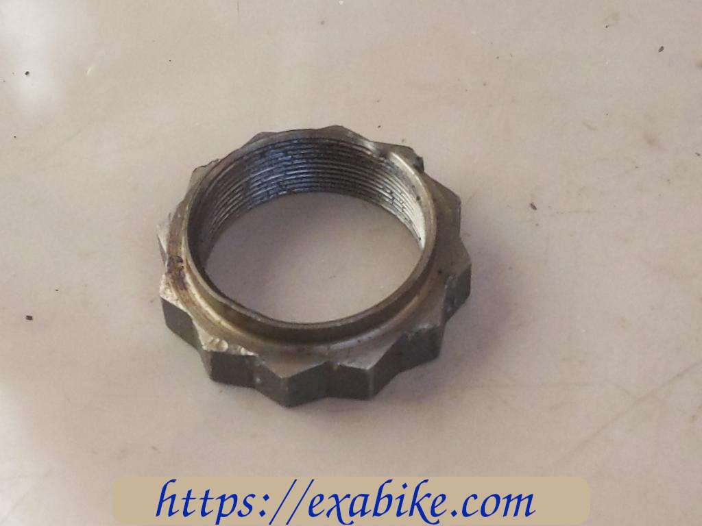 nut Aprilia ETV 1000 Caponord - photo 1