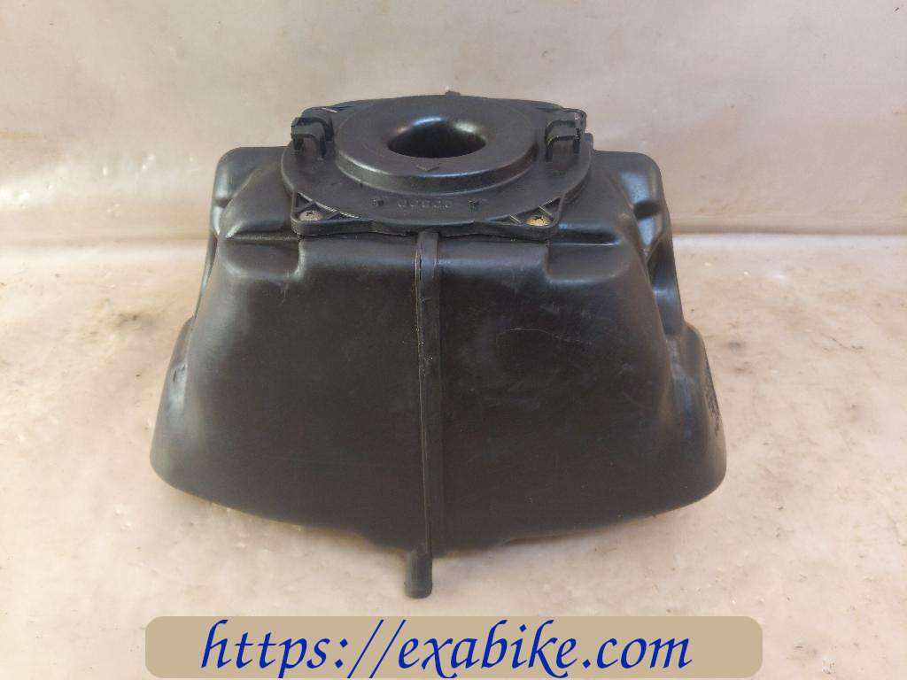 air cleaner box Suzuki GSXF 750 - photo 2