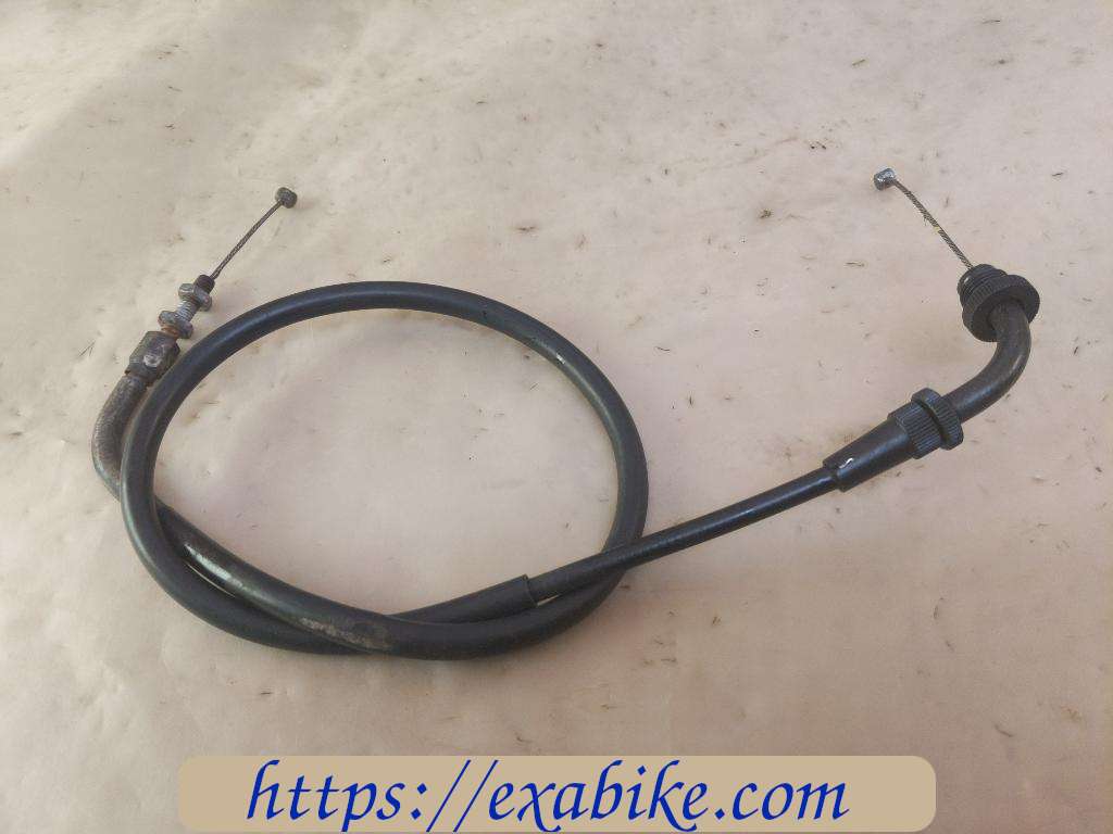 throttle cable, closin Suzuki GSXF 750 - photo 1