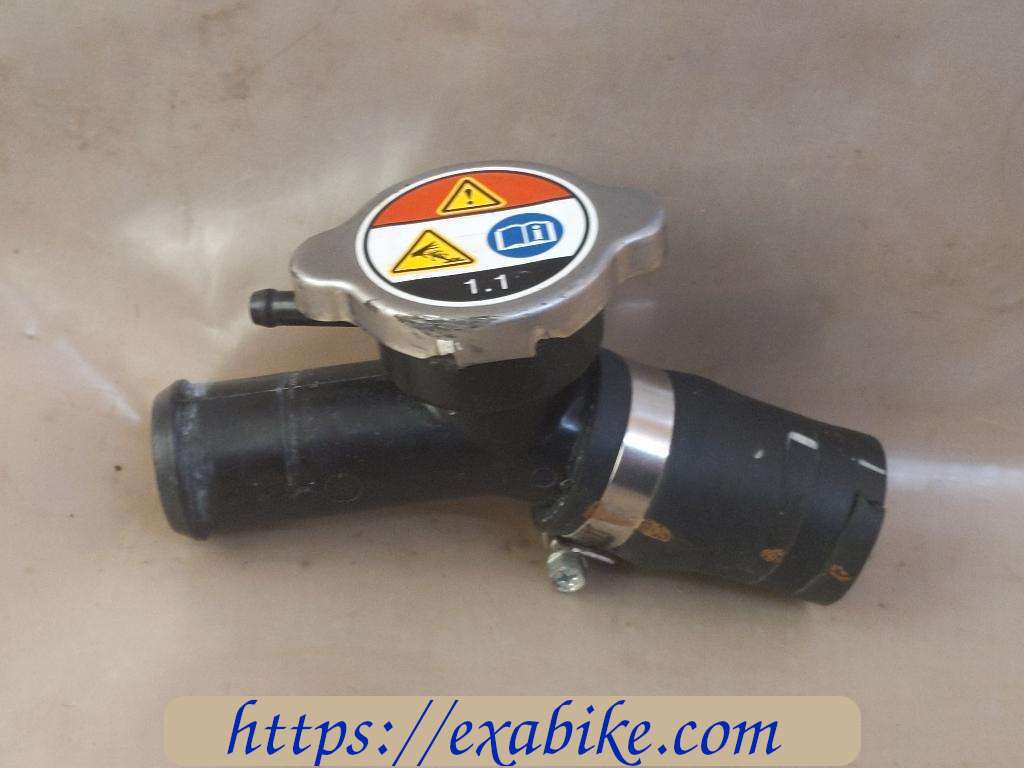 radiator cap Honda CBR 600 RR - photo 1