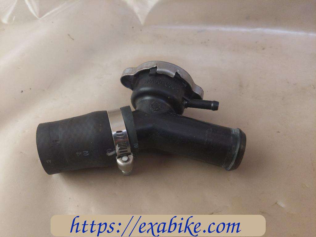 radiator cap Honda CBR 600 RR - photo 2