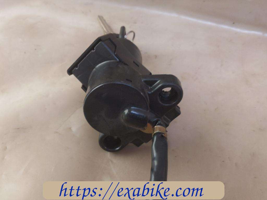 key switch Kawasaki GPZ 900 Ninja - photo 3