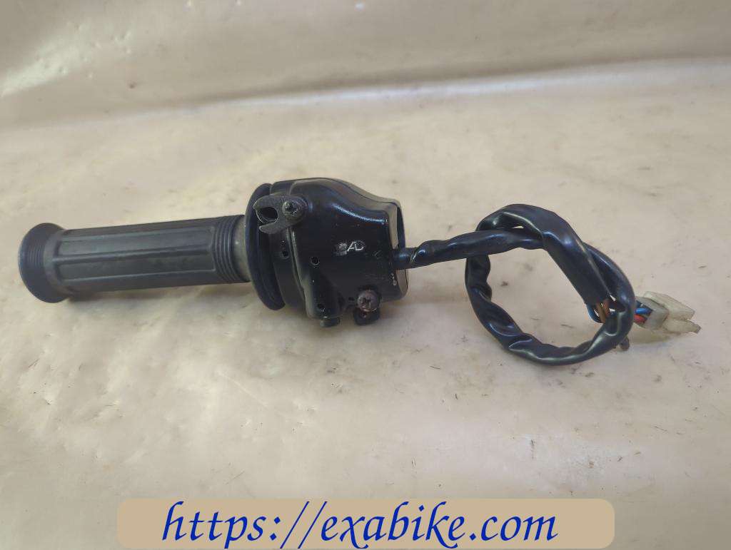handle switch, right Yamaha SR 125 - photo 3
