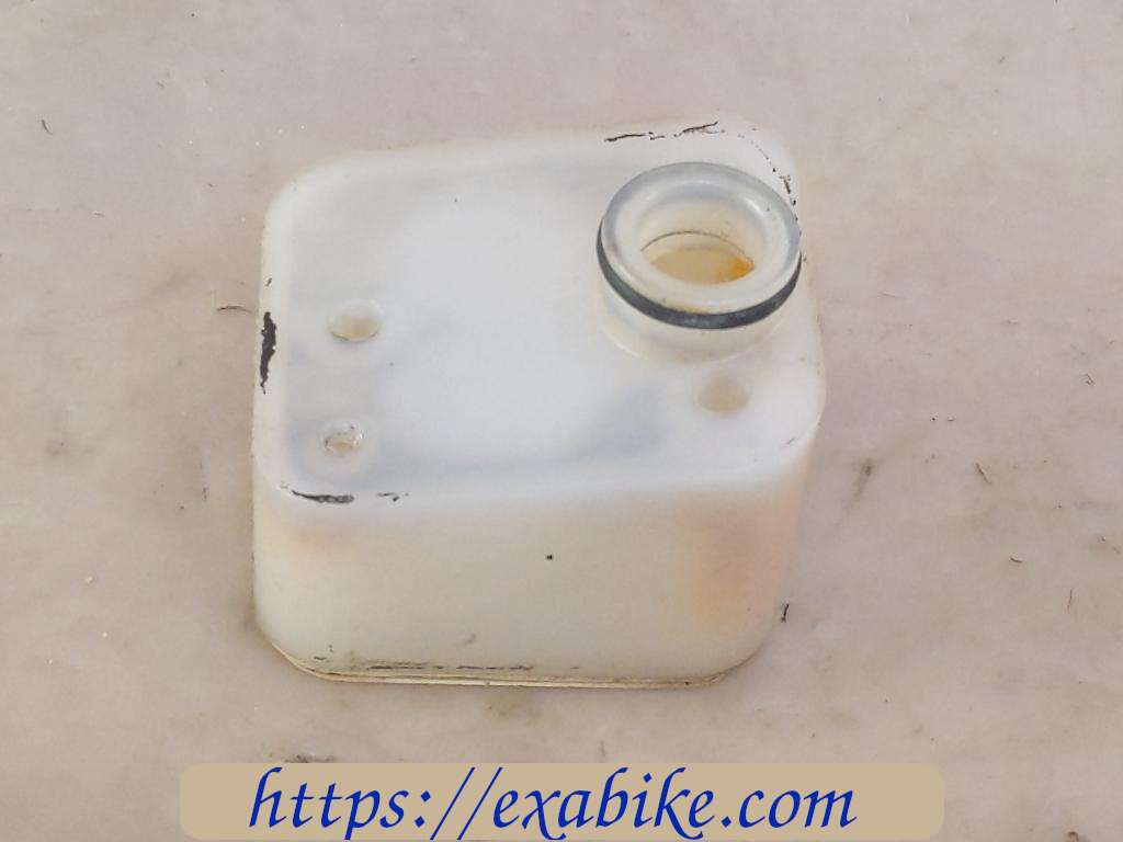 brake fluid reserve, front BMW K75 - photo 2