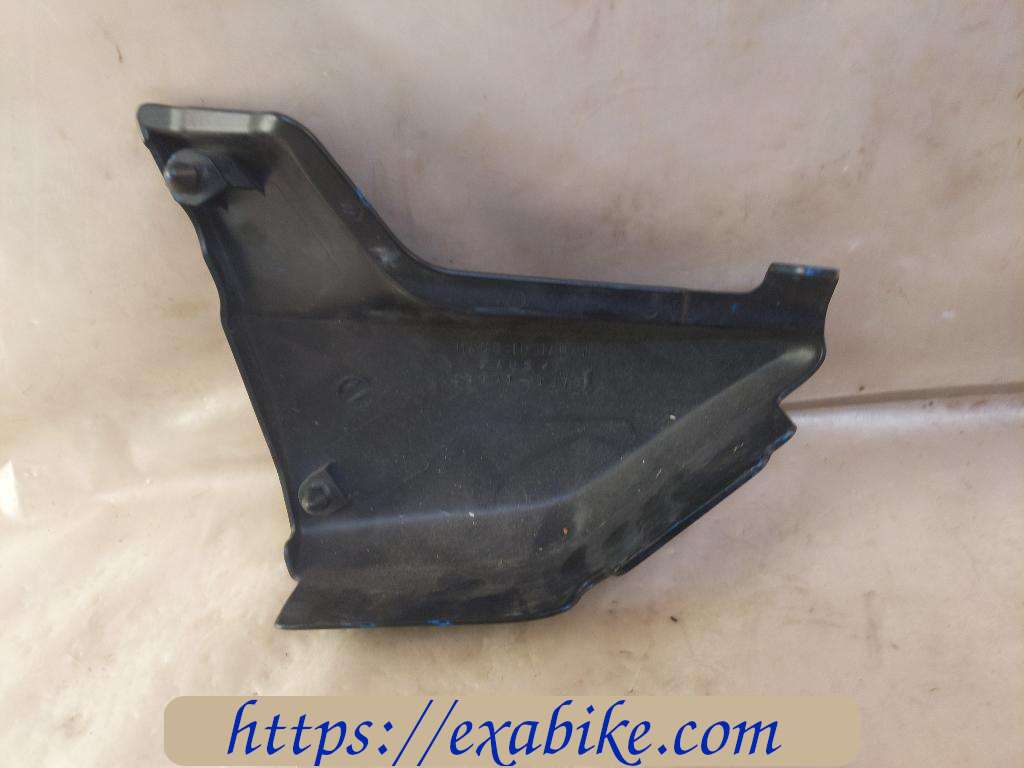 cache latéral droit Kawasaki ZRX 1200 - photo 2