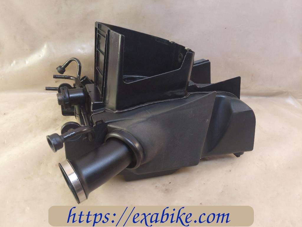 air cleaner box BMW R850GS - photo 2