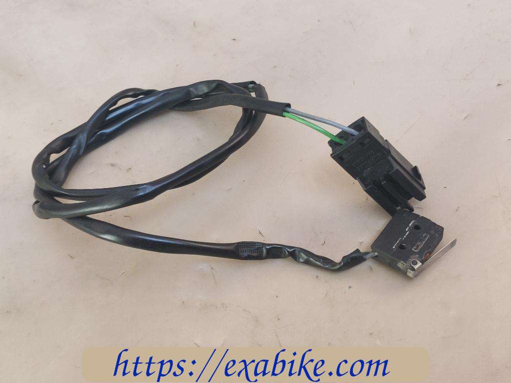 brake switch, front BMW R850GS - photo 1