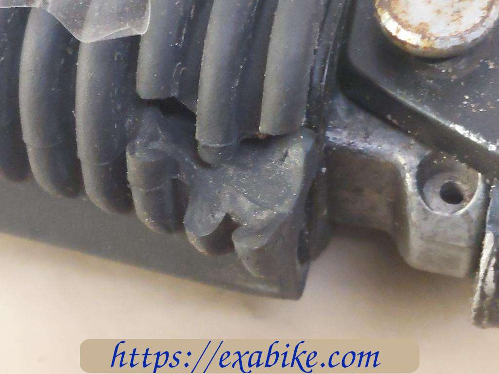 footrest plate, rear right BMW R850GS - photo 3