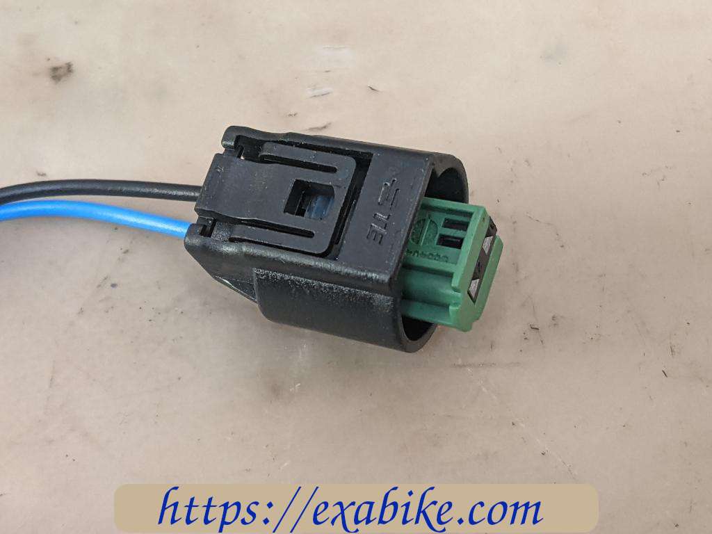 brake switch BMW modele a identifier - photo 2
