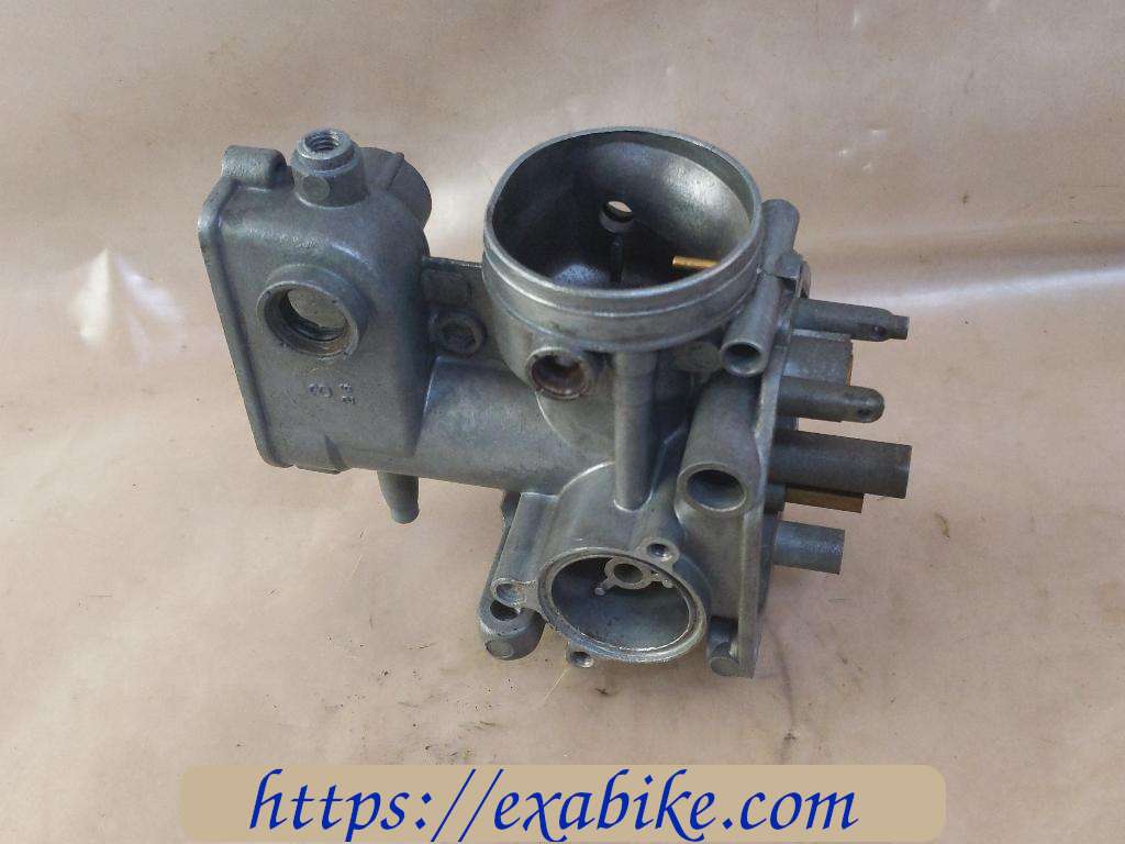 carburetor body, middle right Honda CB650C - photo 1