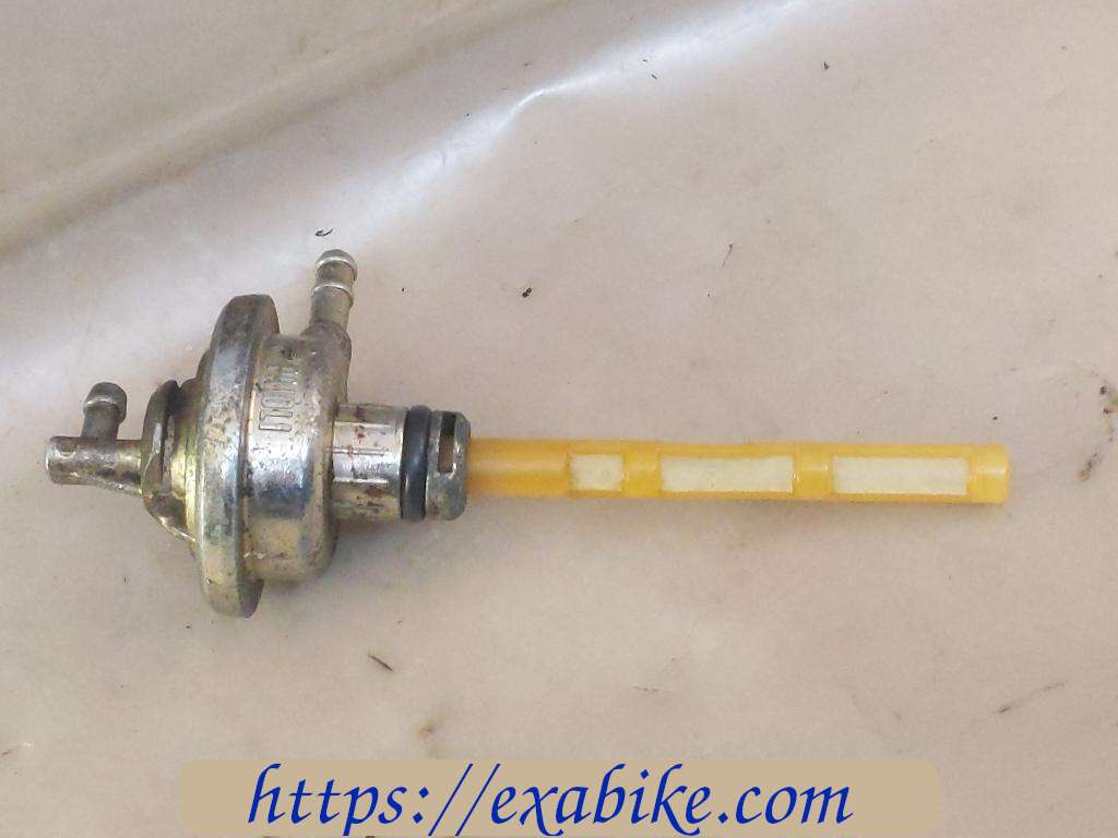 robinet d'essence Gilera 50 SMT - photo 1